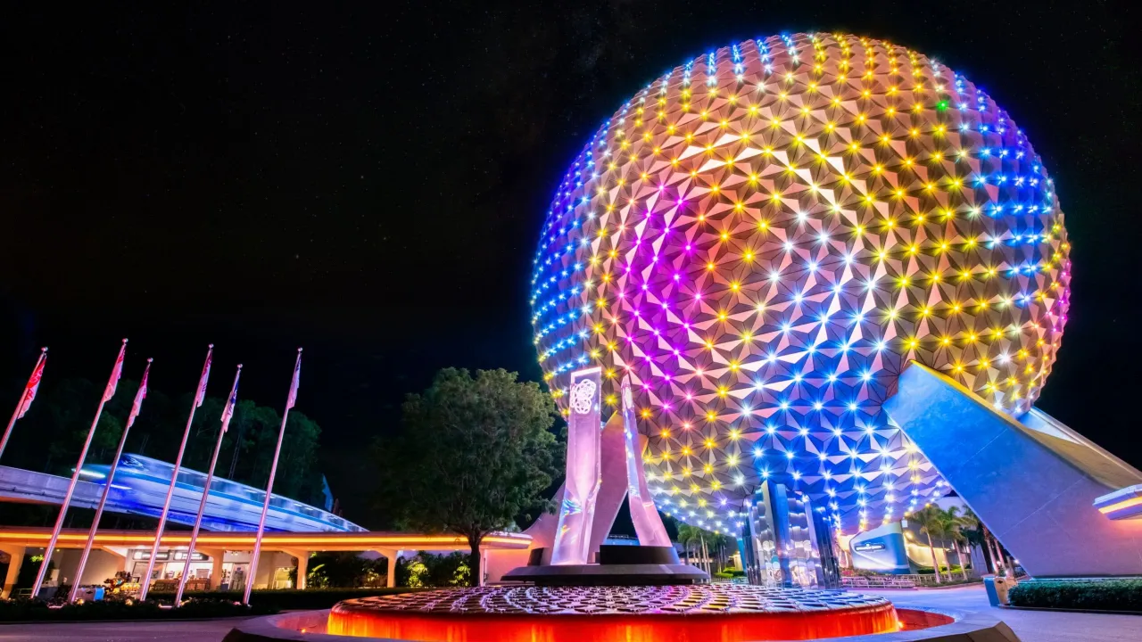 Spaceship Earth · EPCOT, foto oficial Walt Disney World
