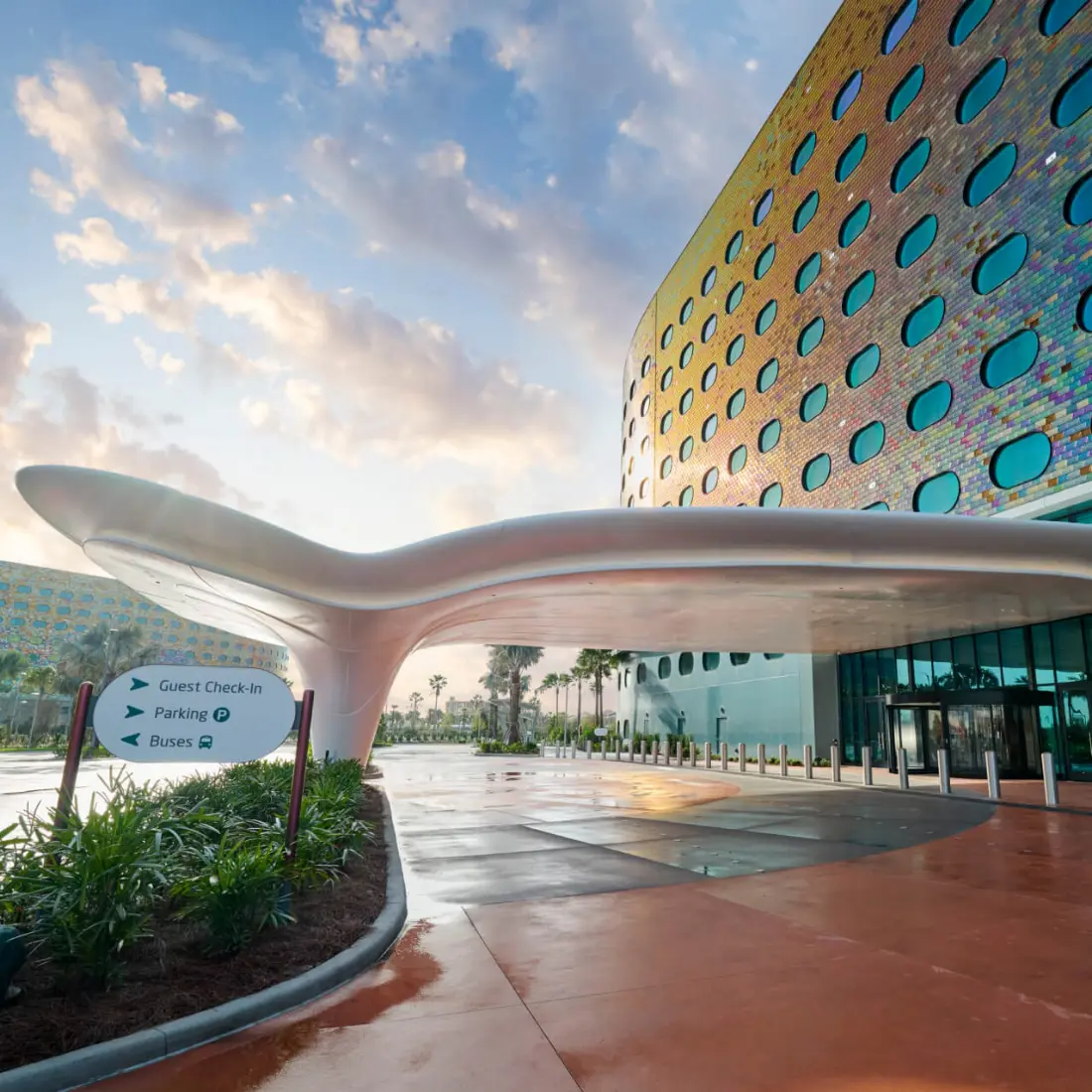 Universal Terra Luna Resort