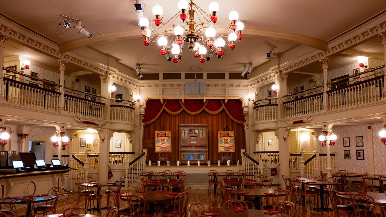 The Diamond Horseshoe