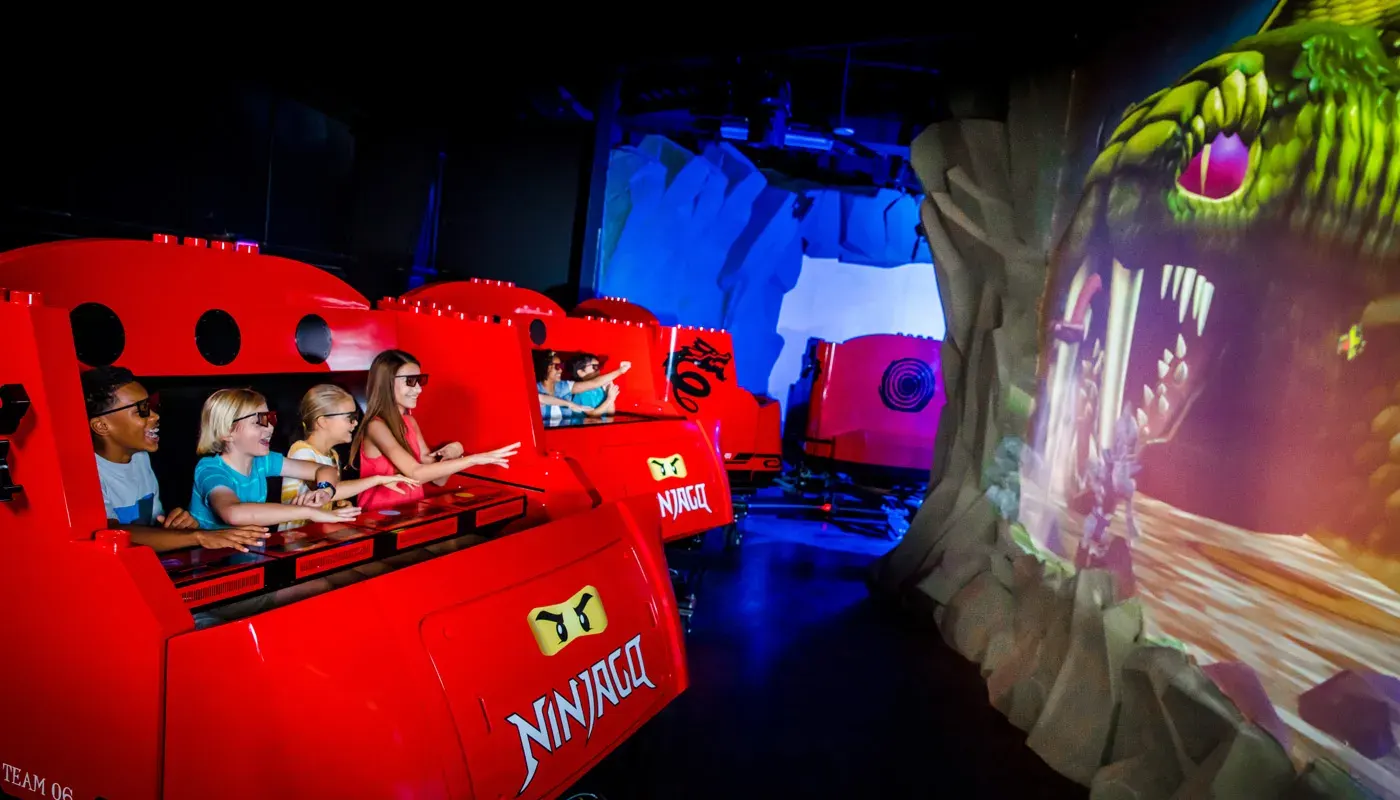 LEGO NINJAGO The Ride · LEGOLAND Florida, foto oficial LEGOLAND Florida Resort